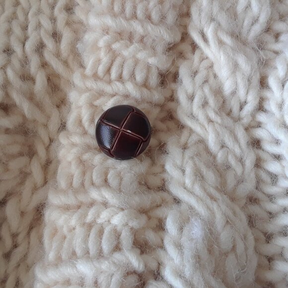 Vintage PINK Victoria's Secret 100% Wool Chunky Knit Cardigan L - Picture 10 of 12